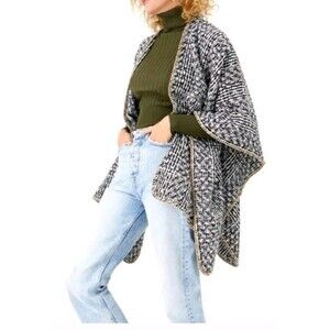 Summer & Rose Erica Sweater Wrap Kimono Open Cardigan Black White Herringbone OS